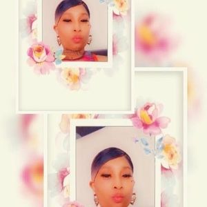 Meet your Posher, Maisha